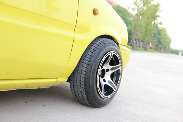 ล้อหน้ากว้าง ขอบ12 สำหรับ กระป้อ 4x4 ไดอัทสุ ซูซูกิ ใส่ได้หมดครับ ล้อหน้ากว้าง ขอบ12 สำหรับ กระป้อ 4x4 ไดอัทสุ ซูซูกิ ใส่ได้หมดครับ