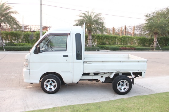 ล้อหน้ากว้าง ขอบ12 สำหรับ กระป้อ 4x4 ไดอัทสุ ซูซูกิ ใส่ได้หมดครับ ล้อหน้ากว้าง ขอบ12 สำหรับ กระป้อ 4x4 ไดอัทสุ ซูซูกิ ใส่ได้หมดครับ