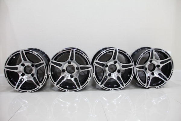 ล้อหน้ากว้าง ขอบ12 สำหรับ กระป้อ 4x4 ไดอัทสุ ซูซูกิ ใส่ได้หมดครับ ล้อหน้ากว้าง ขอบ12 สำหรับ กระป้อ 4x4 ไดอัทสุ ซูซูกิ ใส่ได้หมดครับ