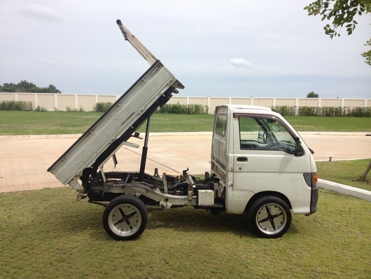 จำหน่ายรถ อะไหล่ ตกแต่ง >>>รถกระป้อ4x4 <<<<<