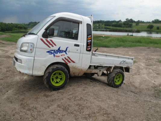 จำหน่ายรถ อะไหล่ ตกแต่ง >>>รถกระป้อ4x4 <<<<<