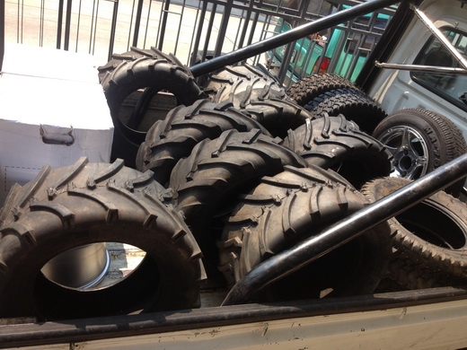 จำหน่ายรถ อะไหล่ ตกแต่ง >>>รถกระป้อ4x4 <<<<<