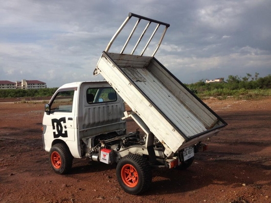 จำหน่ายรถ อะไหล่ ตกแต่ง >>>รถกระป้อ4x4 <<<<<