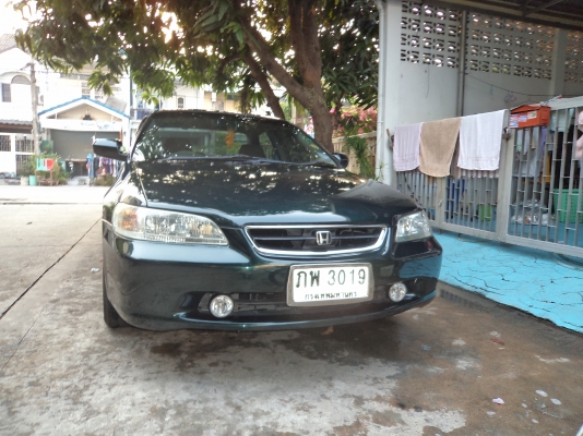 ขายด่วน ร้อน HONDA  ACCORD ปี 2000 งูเห่า