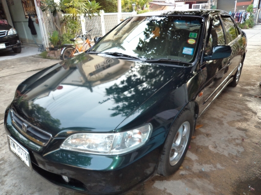 ขายด่วน ร้อน HONDA  ACCORD ปี 2000 งูเห่า
