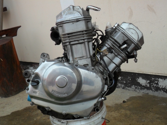 ปรับราคาคว่น//ขายเครื่อง  HONDA BROS  400    อินวอยค์  6500