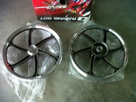 ขายล้อแม็กซูซูกิสแมชหน้าดิสหลังดัม พร้อมส่งครับ