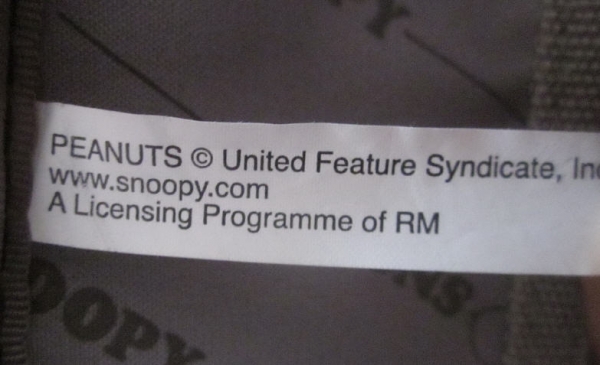 กระเป๋าเดินทางล้อลาก snoopy ลายนูน สีดำสภาพนางฟ้า