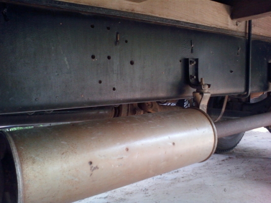 ต้องการรถบรรทุกสภาพนางฟ้า ISUZU ROCKY FTR 165HP