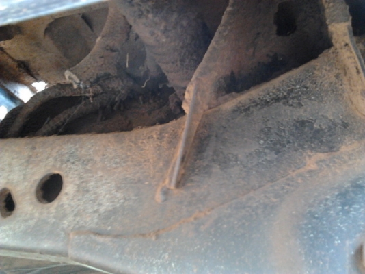 ***ขายแล้วครับขอบคุณ Truck2hand ขาย กระบะตอนเดียว MITSU L200 CYCLONE2.5ปี32/89 เครื่องเดิม เกียร์เดิม แห้งดี แรงดี ติดง่าย ช่วงล่างดีคัสซีสวย ยางดี4เส้น รถบางเดิม สีไม่สวยต้องเก็บ ภายในดี คอนโซลครบ พื้นเก๋งมีผุนิดๆ กระบะพื้นผุ ข้างผุ ขายตามสภาพ พร้อมใช้งา