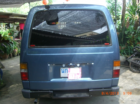 NISSAN URVAN 93 2500 CC เครื่อง BD 25ฝาแดงประหยัดสุด ๆพวงมาลัยเพาเวอร์ มีเงื่อนไขอะไรว่ามาเพราะไม่มีที่จอดครับ