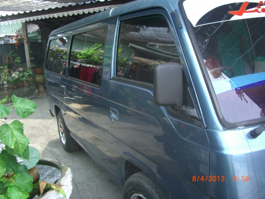 NISSAN URVAN 93 2500 CC เครื่อง BD 25ฝาแดงประหยัดสุด ๆพวงมาลัยเพาเวอร์ มีเงื่อนไขอะไรว่ามาเพราะไม่มีที่จอดครับ