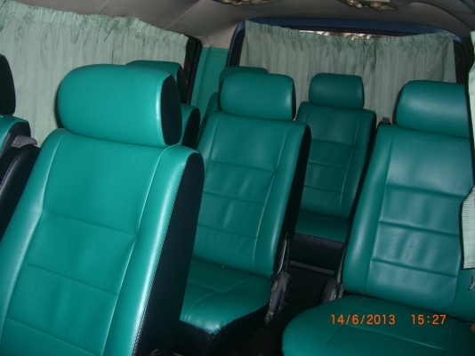 NISSAN URVAN 93 2500 CC เครื่อง BD 25ฝาแดงประหยัดสุด ๆพวงมาลัยเพาเวอร์ มีเงื่อนไขอะไรว่ามาเพราะไม่มีที่จอดครับ