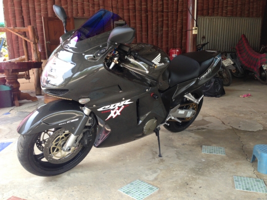 ขาย cbr 1100 สพม.