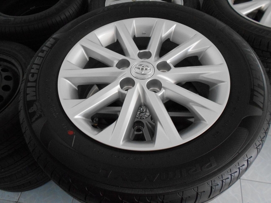 ขายล้อแม็ก All New Camry ขอบ16 พร้อมยางป้ายแดงปลายปี 12/เทิร์นได้-ใส่ฟรีค่ะ