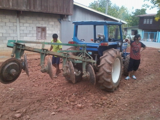 รถไถ ISEKI 43 แรง มีใบมีด ผานหก (ตั้งราคาเผื่อต่อ สอบถามกันเข้ามาเลยจ้า)