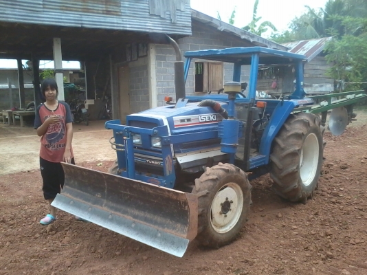 รถไถ ISEKI 43 แรง มีใบมีด ผานหก (ตั้งราคาเผื่อต่อ สอบถามกันเข้ามาเลยจ้า)