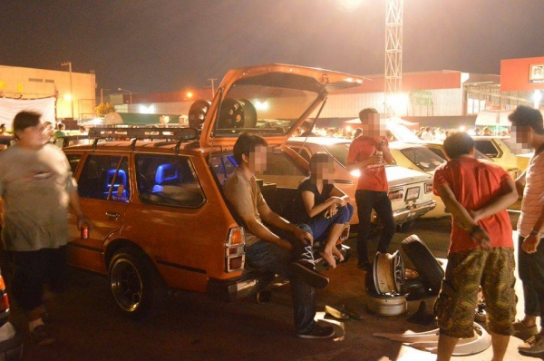 "Rare Item"ล้อฮายาชิ ขอบ15 กว้าง 8 นิ้ว (วัดจากขอบได้9 นิ้ว)