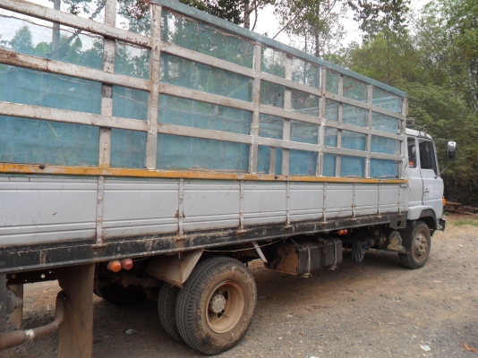 ขายด่วนหกล้อHino fd175b สภาพดี