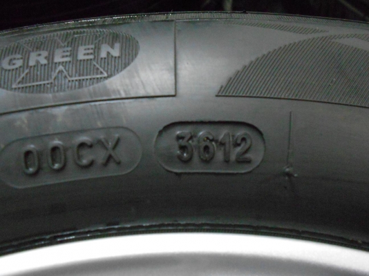 ขายล้อแม็ก Honda Brio ขอบ 14 พร้อมยางป้ายแดง/เทิร์นได้-ใส่ฟรีค่ะ