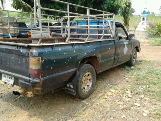 MITSUBISHI L200 CYCLONE 2.5 MT ปี 89 รถบ้านเดิมๆสภาพดีพร้อมใช้งาน เครื่องแห้งแรงดีไม่มีเยิ้ม ภายในเก๋งสวยพื้นเก๋งไม่มีผุกร่อน กระบะมีผุบ้างเล็กน้อย ช่วงล่างแน่น ยางสภาพดี 60\% เอกสารทะเบียนภาษีครบพร้อมโอน ราคาต่อรองได้ครับ MITSUBISHI L200 CYCLONE 2.5 MT ปี 89 รถบ้านเดิมๆสภาพดีพร้อมใช้งาน เครื่องแห้งแรงดีไม่มีเยิ้ม ภายในเก๋งสวยพื้นเก๋งไม่มีผุกร่อน กระบะมีผุบ้างเล็กน้อย ช่วงล่างแน่น ยางสภาพดี 60\% เอกสารทะเบียนภาษีครบพร้อมโอน ราคาต่อรองได้ครับ
