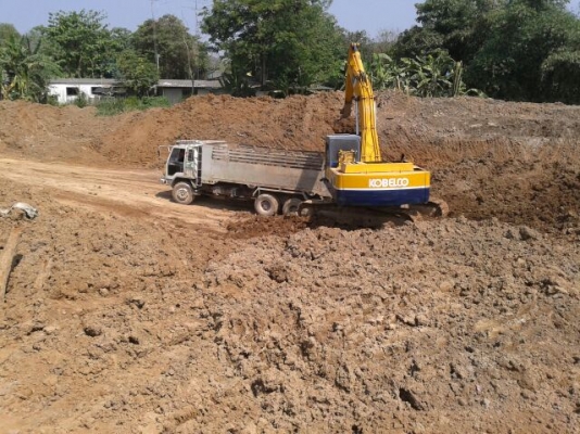 KOBELCO SK 907 MACK II ปั้ม K3V รถทำงานอยู่ KOBELCO SK 907 MACK II ปั้ม K3V รถทำงานอยู่