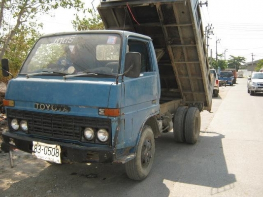 รถบรรทุก Toyota ขาย  220,000 บาท พร้อมใช้งาน