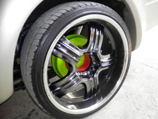 แม็ก20สวยๆพร้อมยาง1ชุด ขายกันถูกๆ แบ่งกันไปใช้ ต่อรองได้ คุยง่ายๆ