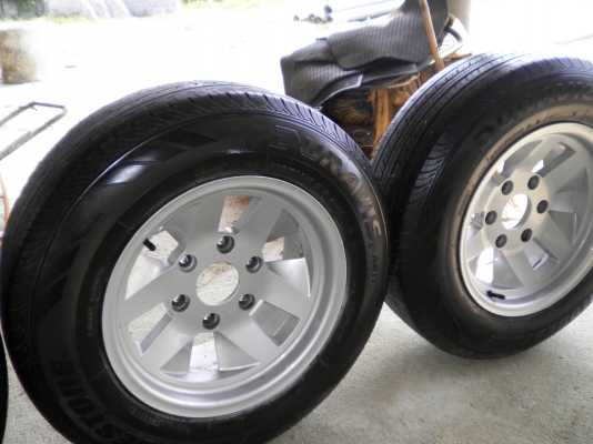 แม็ก15พร้อมยาง1ชุด ราคาคุยกัน