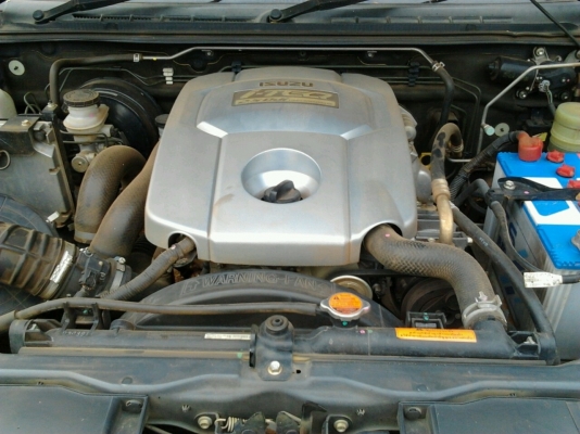 ISUZU D-MAX SPACE CAB SLX 2.5 MT ปี 52 แพลทินั่ม รถบ้านเดิมๆสีบางทั้งคัน เครื่องดี ภายในสวยครบพร้อม CD ABS AIRBAG พ.เพาเวอร์ ก.ไฟฟ้า ซ.ล็อก ไฟขาวไฟตัดหมอกครบครัน ช่วงล่างแน่น ยางสภาพดี 80\% เช็คศูนย์ตลอด ทะเบียนภาษีครบพร้อมโอน ราคาต่อรองได้ครับ