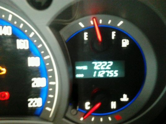 ISUZU D-MAX SPACE CAB SLX 2.5 MT ปี 52 แพลทินั่ม รถบ้านเดิมๆสีบางทั้งคัน เครื่องดี ภายในสวยครบพร้อม CD ABS AIRBAG พ.เพาเวอร์ ก.ไฟฟ้า ซ.ล็อก ไฟขาวไฟตัดหมอกครบครัน ช่วงล่างแน่น ยางสภาพดี 80\% เช็คศูนย์ตลอด ทะเบียนภาษีครบพร้อมโอน ราคาต่อรองได้ครับ