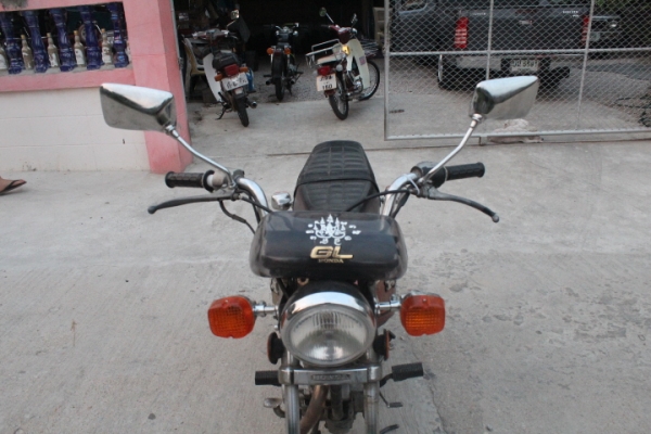 Gl100 เดิมๆพร้อมประกวดทะเบียนเต็มพร้อมโอนถูก15500บาท