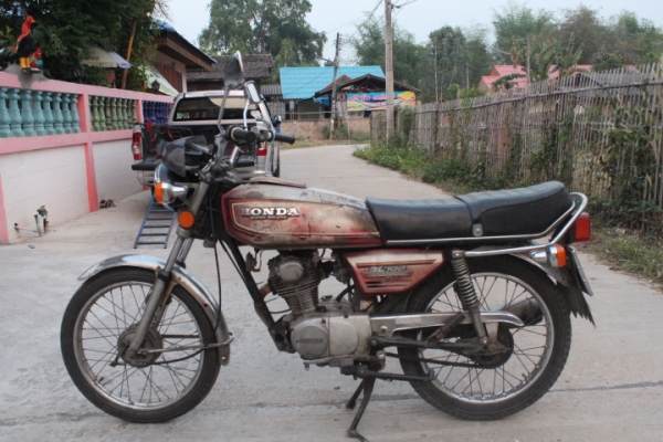 Gl100 เดิมๆพร้อมประกวดทะเบียนเต็มพร้อมโอนถูก15500บาท