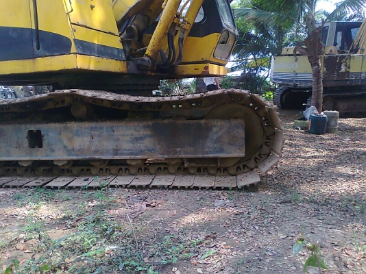 ขายด่วน..รถแบคโฮ ซูมิโตโม่ เท่า  KOMATSU PC120-2 รถสวย แรงขุดดี ไม่มีร้อน พร้อมใช้งาน มีใบอินวอยล์ ปัจจุบันใช้ขุดทราย ทุกๆวัน.