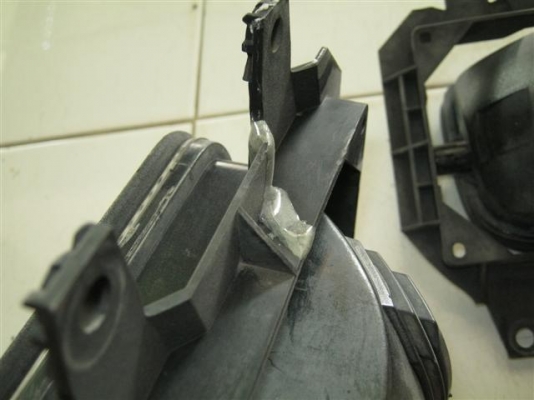 ไฟสปอร์ตไล้ท์ BMW E30 ไฟสปอร์ตไล้ท์ BMW E30