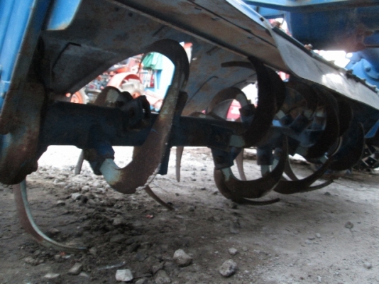 รหัส:13001119รถพรวนดินนั่งขับเครื่องยนค์ดีเซลK3C-18495ขนาด15PSประหยัดน้ำมันสภาพสวย