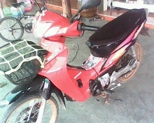 เวฟ 125 เล่มพร้อม/โอนลอย (หาตังค์จ่ายค่าเทอม)