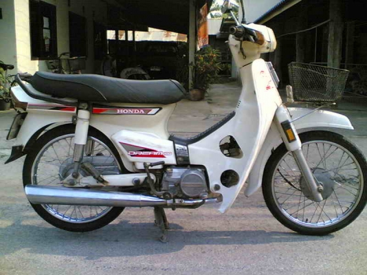 ขายดรีมคุรุสภา เล่มทะเบียนพร้อมชุดโอนเครื่องดีอะไหล่เดิมรถปี 38 ทะเบียนขาดปี 41 ขาย 12000 บาท