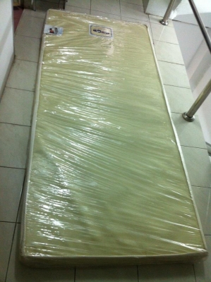 ที่นอนฟองน้ำอัดแข็ง ไม่ยุบตัว สภาพใหม่ ราคาถูก