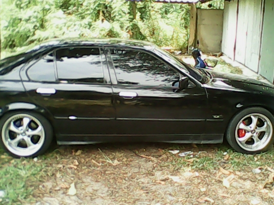 พี่ฝากขาย BMW318i 1J auto แก๊สLPG