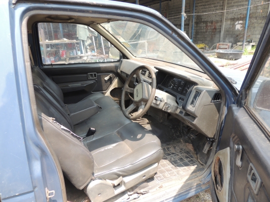 ขายนิสสันบิ๊กเอ็ม ฝาแดง2500 ปี95 /2538หัวเดียว ขายนิสสันบิ๊กเอ็ม ฝาแดง2500 ปี95 /2538หัวเดียว