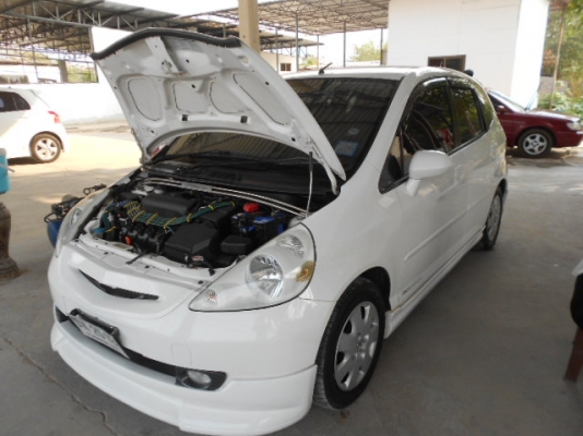 สุดยอดรถสวยสภาพป้ายแดงสีขาวยอดนิยม โทรวัยใจถึงครับสีมหาชน จดปี2007 สุดยอดรถสวยสภาพป้ายแดงสีขาวยอดนิยม โทรวัยใจถึงครับสีมหาชน จดปี2007