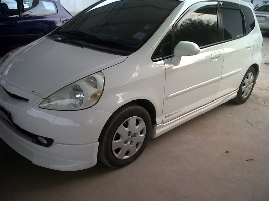 สุดยอดรถสวยสภาพป้ายแดงสีขาวยอดนิยม  โทรวัยใจถึงครับสีมหาชน  จดปี2007