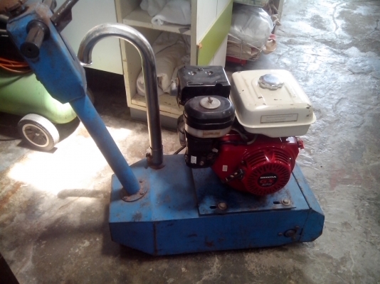 เครื่องขัดกระดาษทรายรุ่นใหญ่เครื่องฮอนด้า