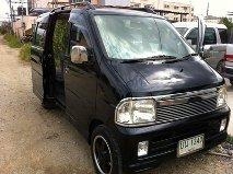 ขายด่วนรถตู้ daihatsu  สีดำ  เครื่องยนต์ 659 ซีซี  ปี 2010 สภาพดี เห็นแล้วชอบ