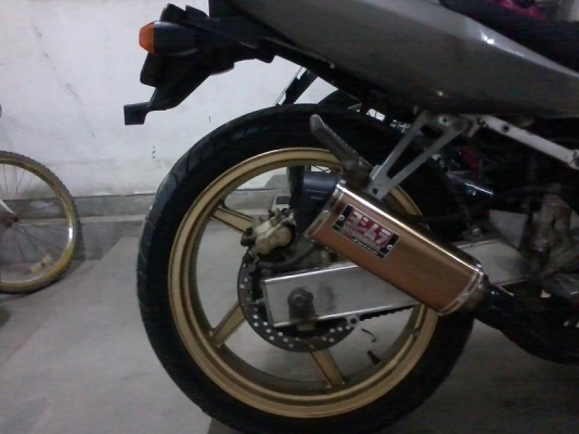 รับสงกราน ขาย ZX 250 แต่งแนวBUELLหล่อๆ 41000