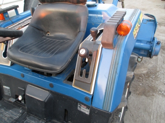 รถพรวนตีดินนั่งขับหรือรถไถนา4WD 2เพลาจากญี่ปุ่นwww.nihonmono.com