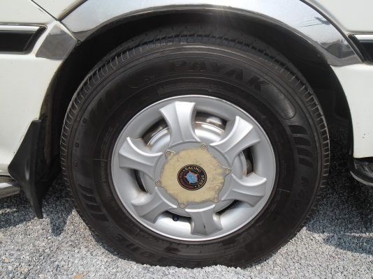 ขาย รถตู้หัวจรวด ปี94 มีแอร์ พาวเวอร์ เครื่องดี ดีเซล สภาพพร้อมใช้งาน