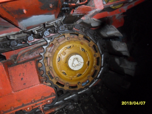 ขายรถเกี่ยววรพจน์การช่างอุ้ม