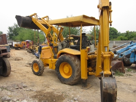 ขาย-รถหน้าตักหลังขุด JCB 3CX มีลายหัวเจาะมาพร้อม รุ่นใหม่ ซีเรียล 432359 สภาพพร้อมใช้งาน มือสองนำเข้าจากญี่ปุ่น